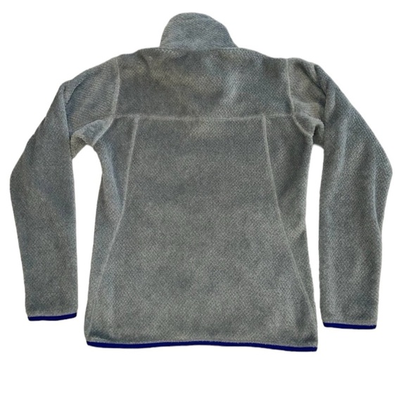 PATAGONIA Re-Tool Snap-T Fleece Pullover in Platinum Gray/Royal Blue Size Small - Picture 2 of 6